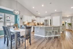 4001 On Deck Circle photo 4