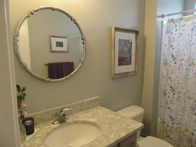 4001 On Deck Circle Photo 24