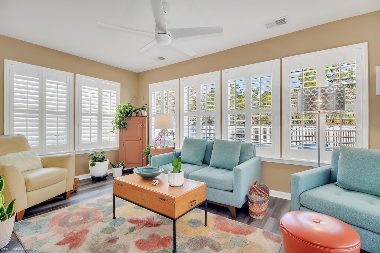 4001 On Deck Circle Photo 4