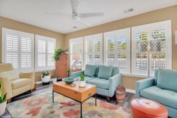 4001 On Deck Circle photo 4