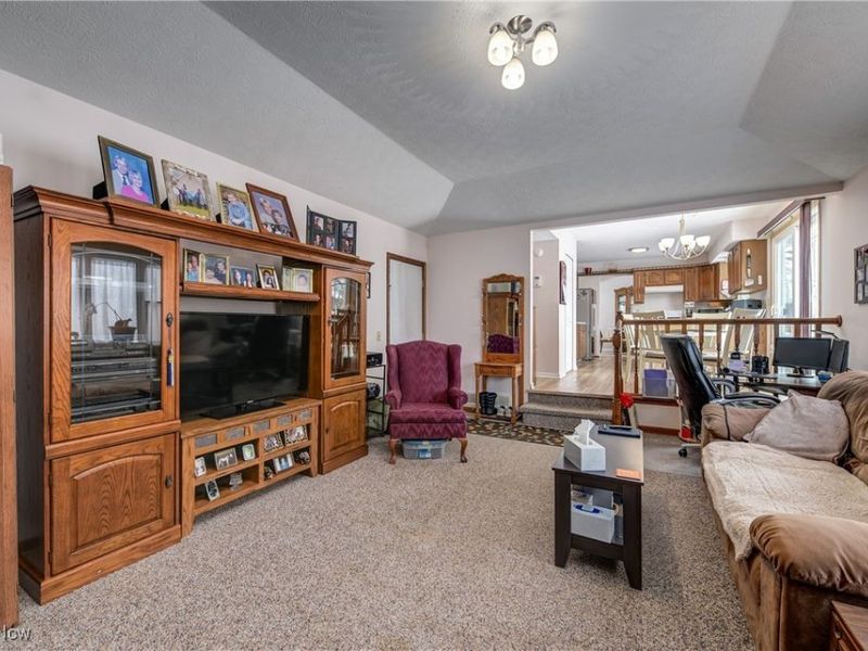 452 Brambleside Drive, Brunswick, OH 44212 Photo 21