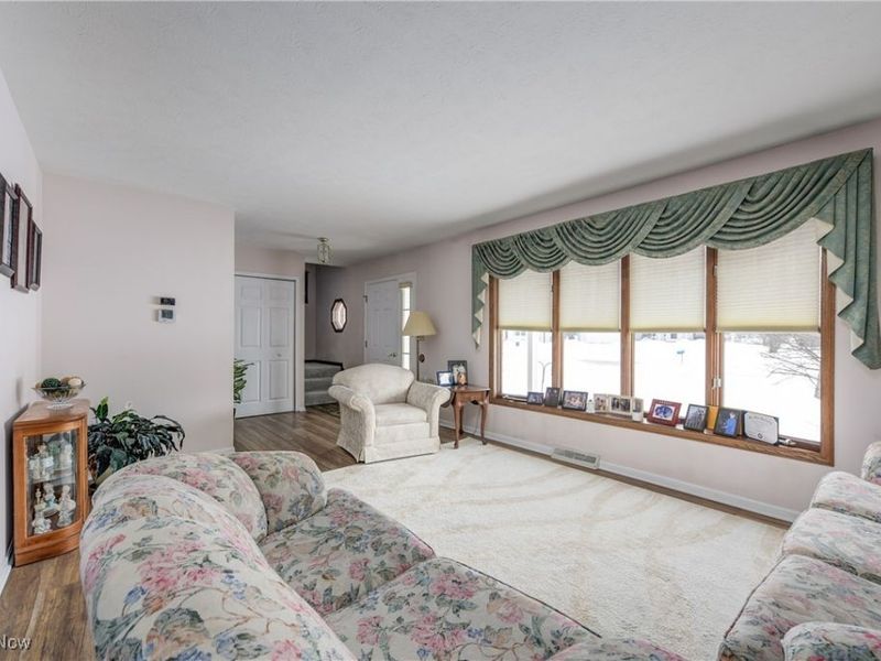 452 Brambleside Drive, Brunswick, OH 44212 Photo 8