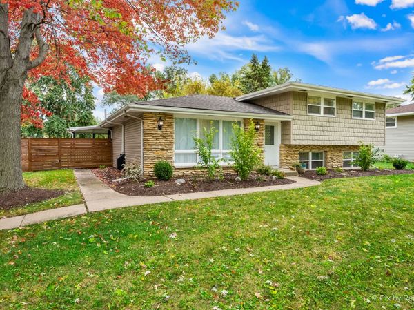 2512 Lockner Boulevard, Joliet, IL 60431