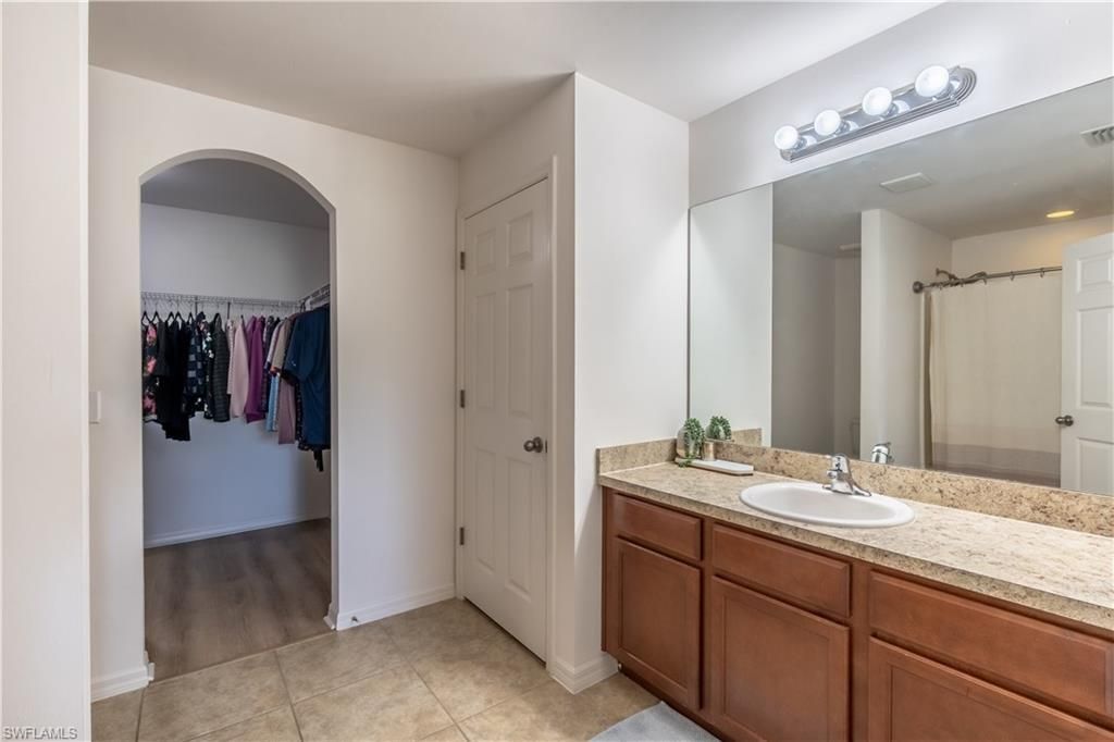 727 Morningview Ct, Lehigh Acres, FL 33974 Photo