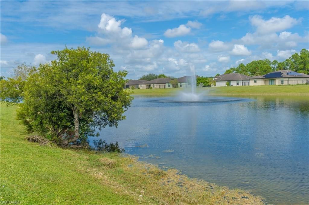 727 Morningview Ct, Lehigh Acres, FL 33974 Photo