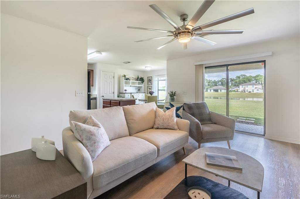 727 Morningview Ct, Lehigh Acres, FL 33974 Photo