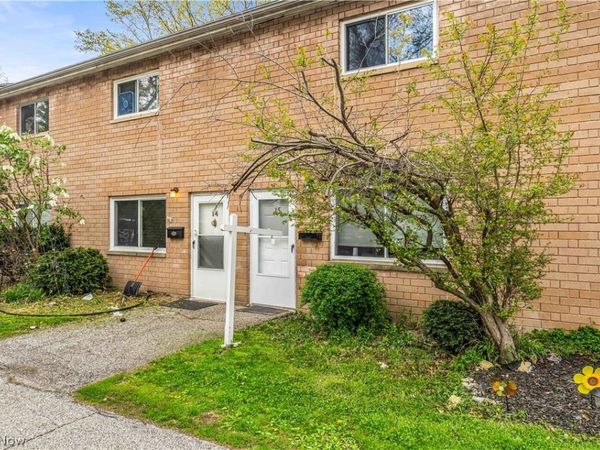 797 Babbitt Road, Unit 15, Euclid, OH 44123