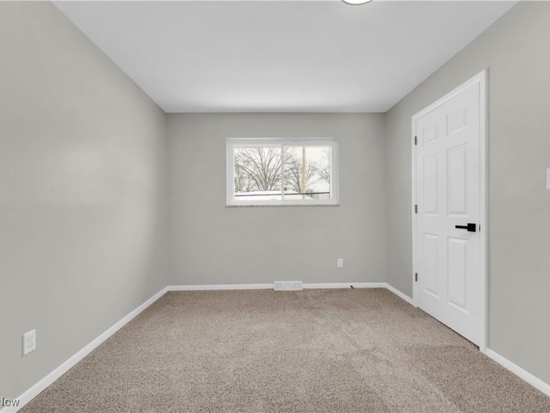 797 Babbitt Road, Unit 15, Euclid, OH 44123 Photo 17