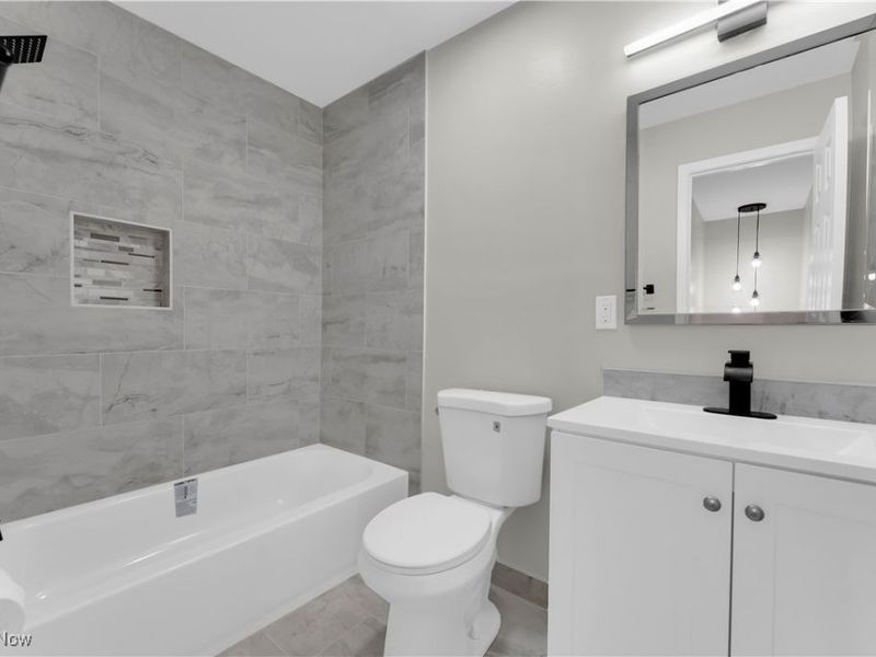 797 Babbitt Road, Unit 15, Euclid, OH 44123 Photo 18