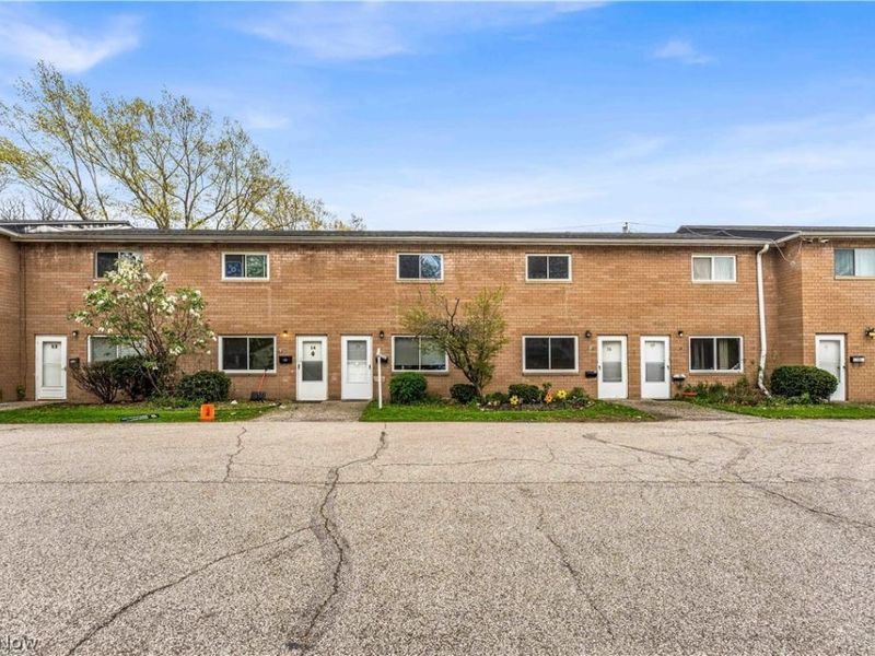 797 Babbitt Road, Unit 15, Euclid, OH 44123 Photo 22