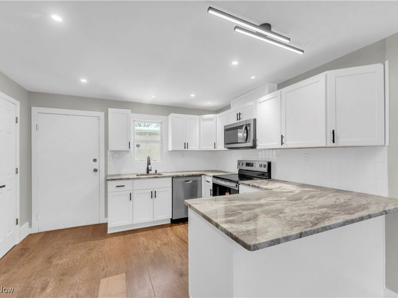 797 Babbitt Road, Unit 15, Euclid, OH 44123 Photo 7