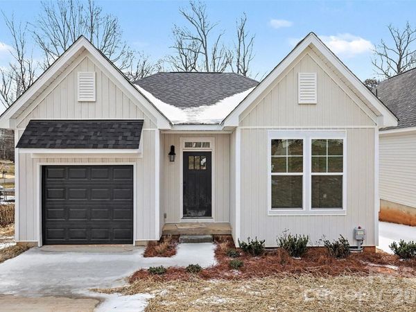 510 Mill Street, Lowell, NC 28098