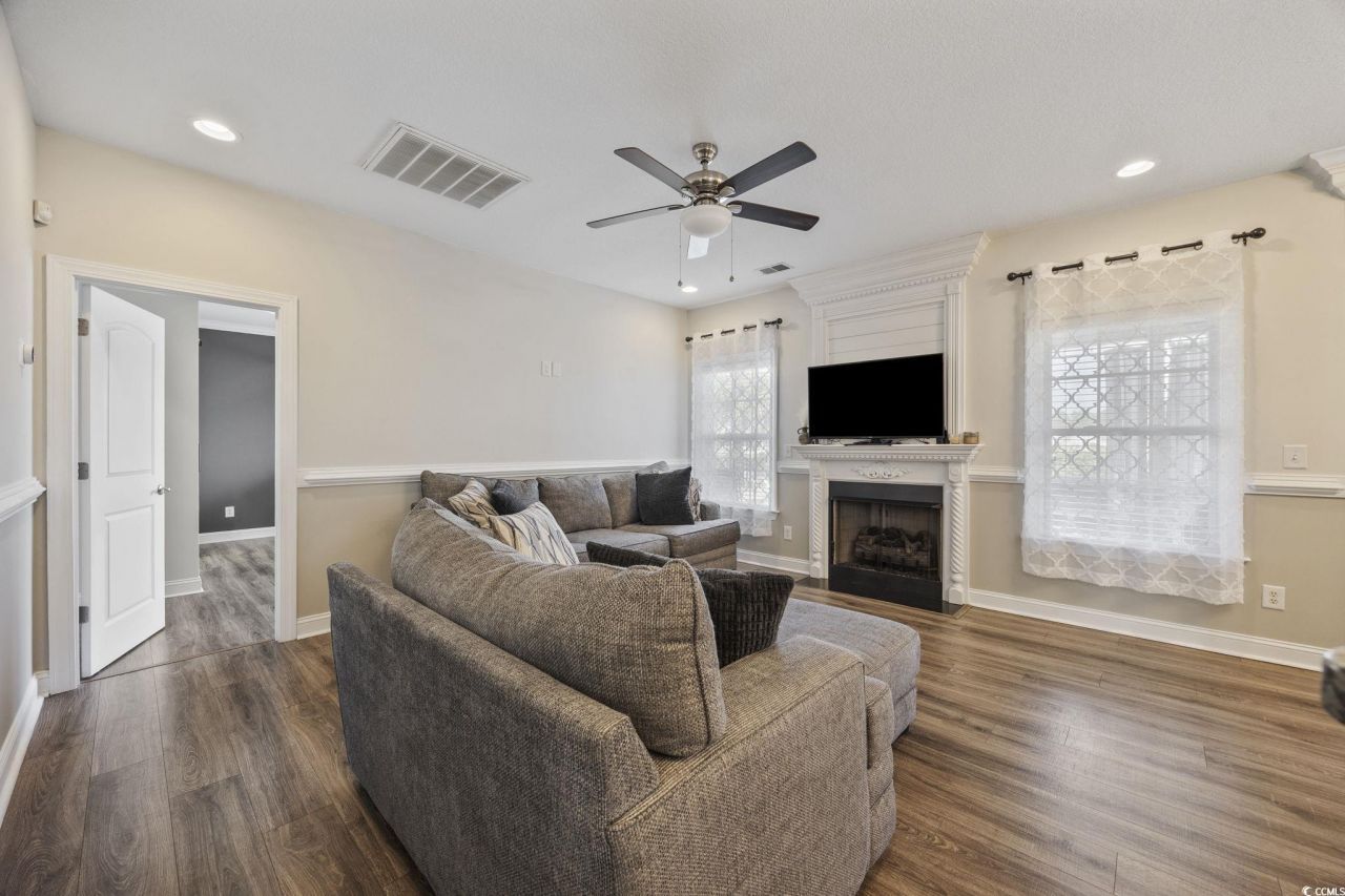 418 Cabo Loop Photo 4