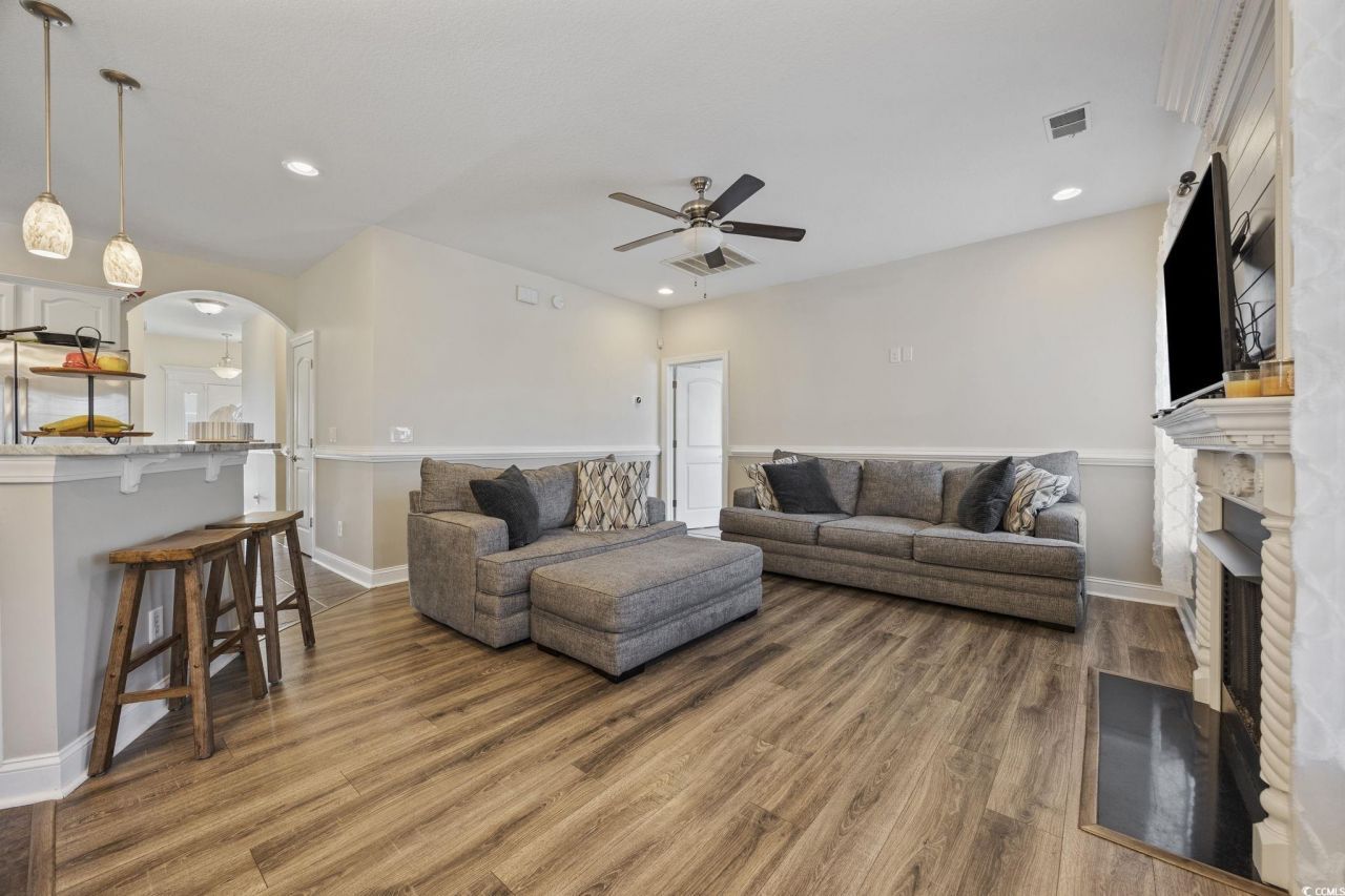 418 Cabo Loop Photo 6