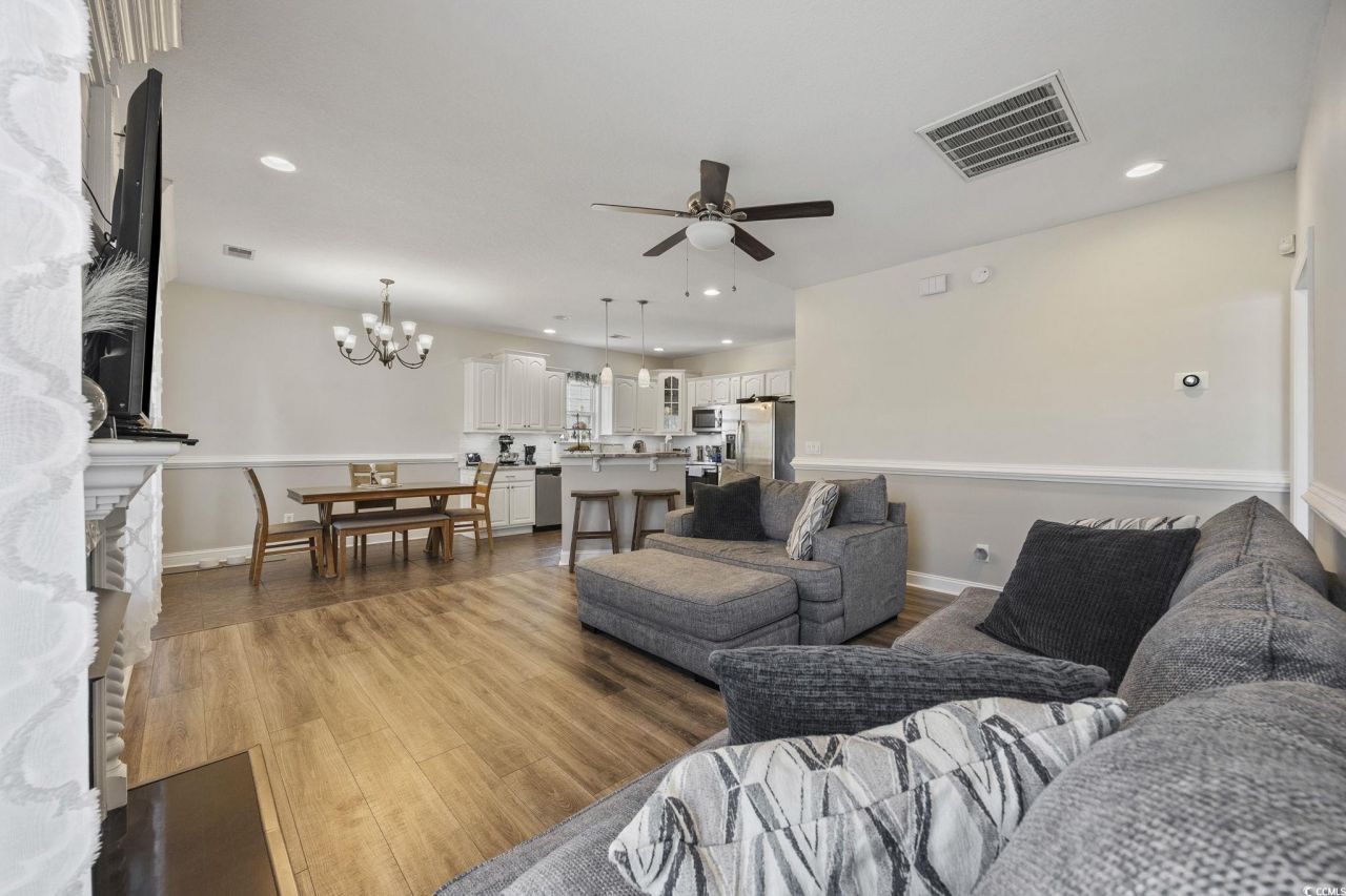 418 Cabo Loop Photo 7