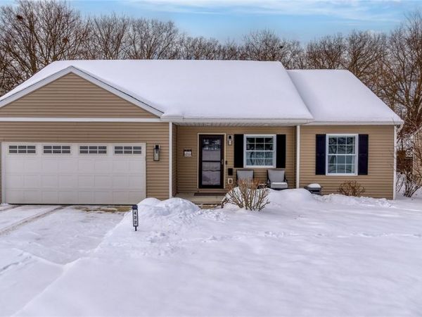 422 Crestview Avenue, Akron, OH 44320