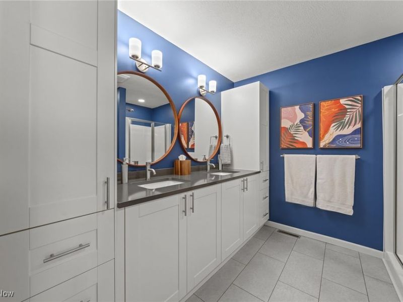 422 Crestview Avenue, Akron, OH 44320 Photo 21