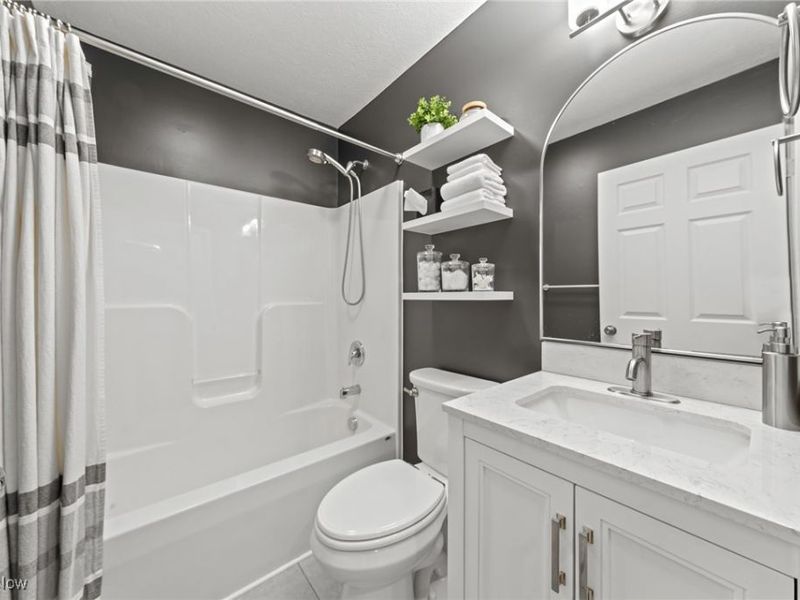 422 Crestview Avenue, Akron, OH 44320 Photo 30