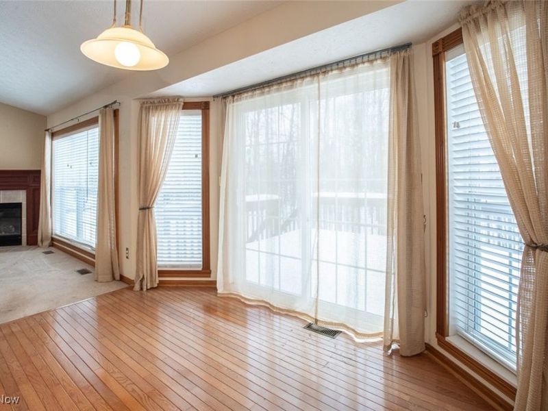 652 Marsh Way, Brunswick, OH 44212 Photo 10