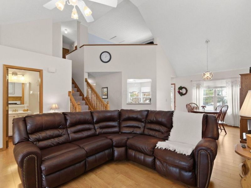 6703 Sorensen Place, Westerville, OH 43082 Photo 4