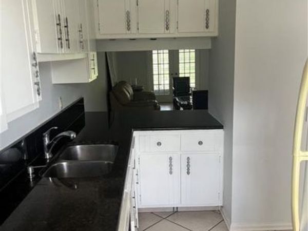 5379 Treetops DR, Unit M203, NAPLES, FL 34113