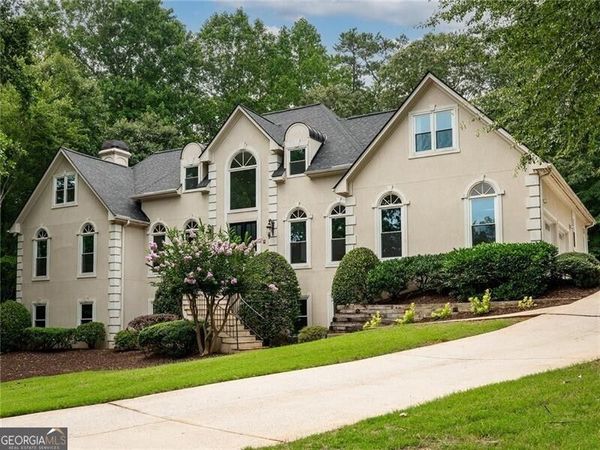 5940 Plantation Drive, Roswell, GA 30075