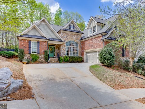 1360 Ashbury Park Drive, Hoschton, GA 30548