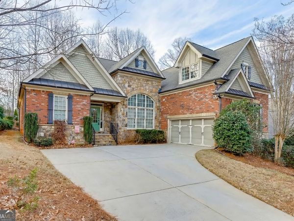 1360 Ashbury Park Drive, Hoschton, GA 30548