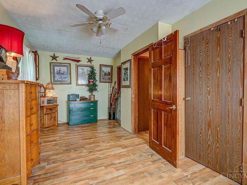 1222 Oxford Germantown Road, Somers Twp, OH 45311 Photo 9