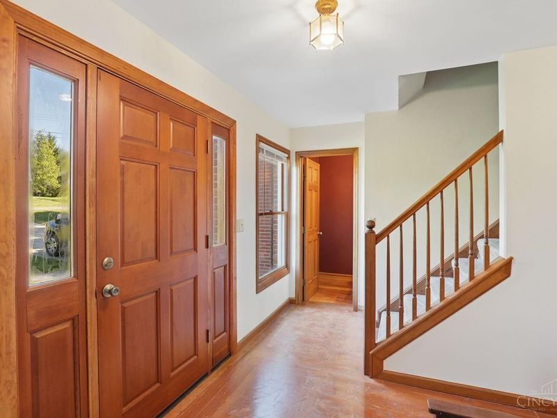 7271 Cherrywood Lane, West Chester, OH 45069 Photo 2