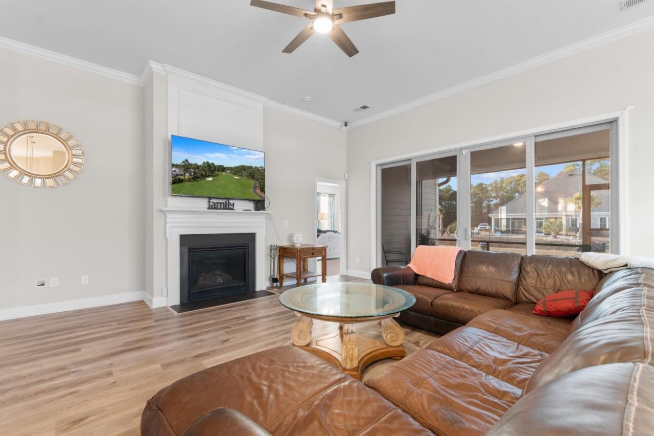721 Jade Dr. Photo 14