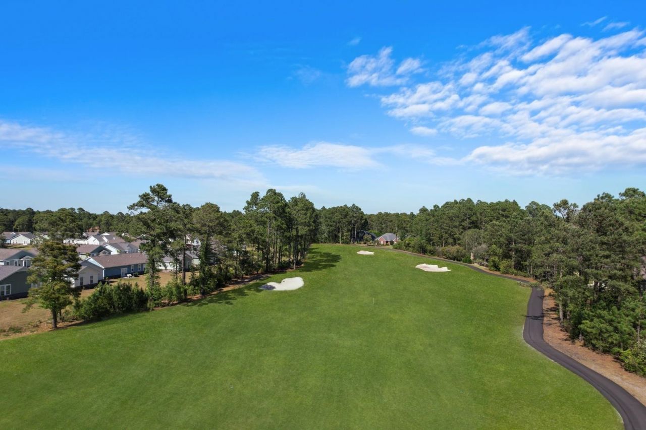 721 Jade Dr. Photo 6