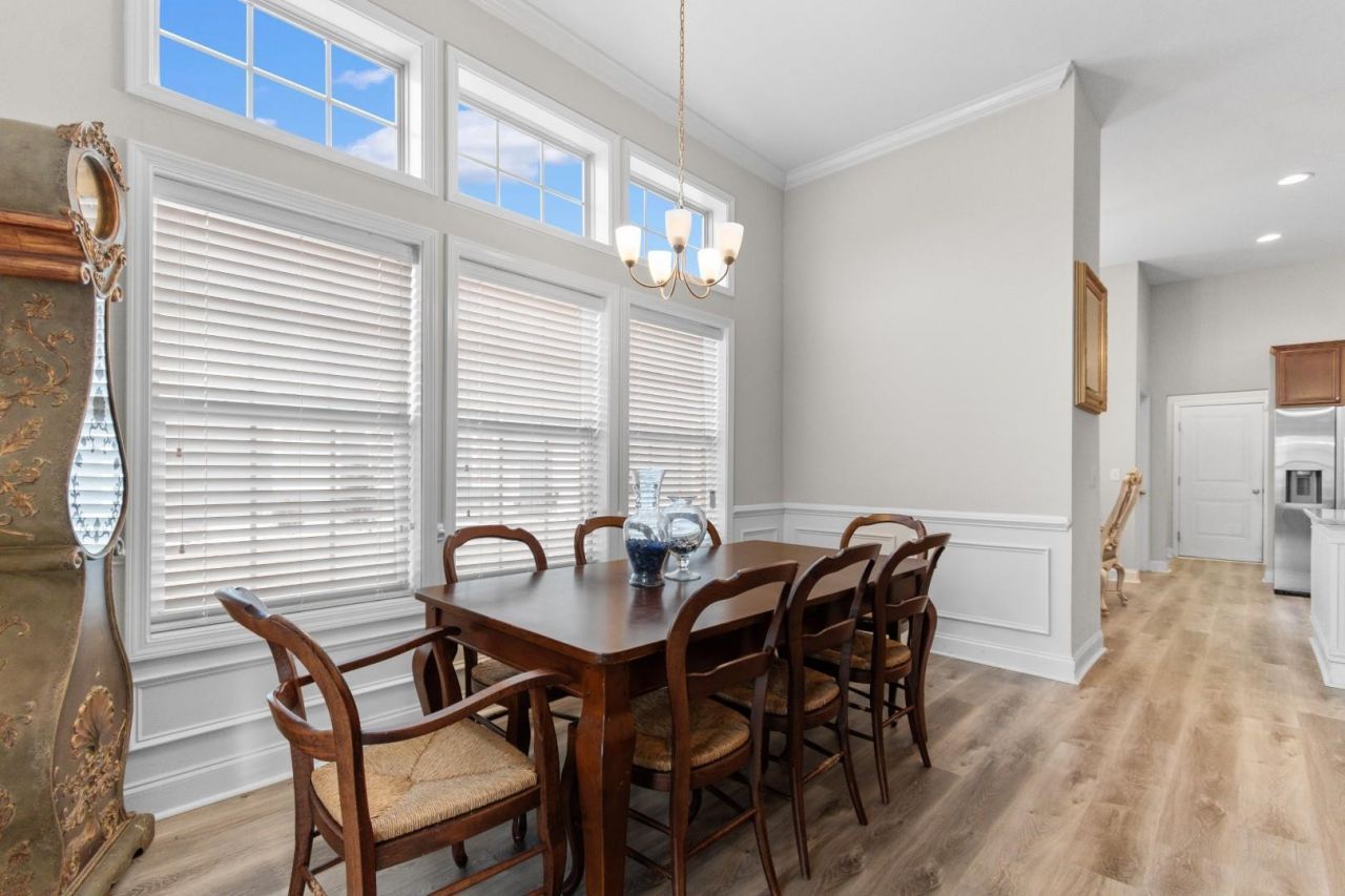 721 Jade Dr. Photo 8