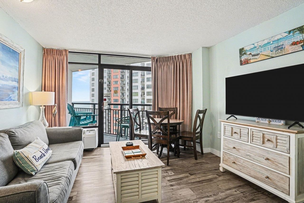 1501 Ocean Blvd. S Photo 4