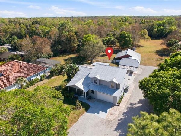 5860 Dogwood WAY, NAPLES, FL 34116