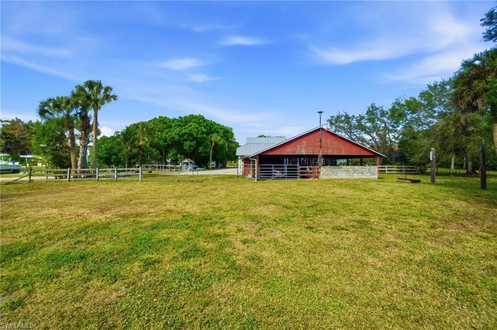 5860 Dogwood Way, Naples, FL 34116 Photo