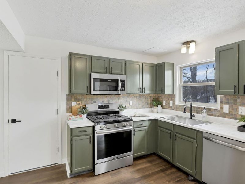 3308 Gurtis Drive, Reynoldsburg, OH 43068 Photo 12