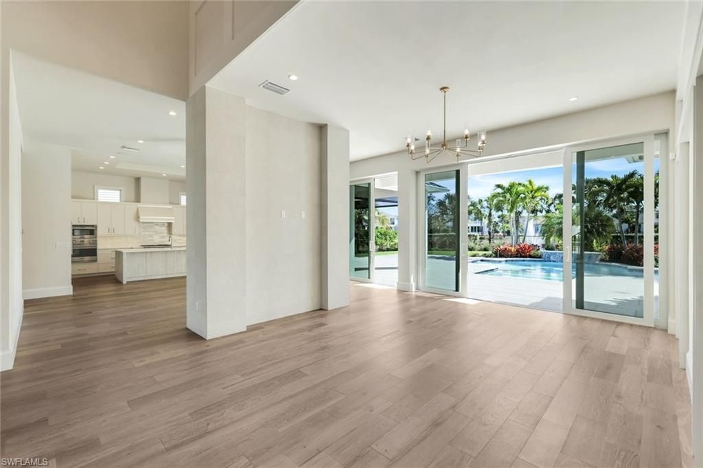 16716 Enclave Cir, Naples, FL 34110 Photo