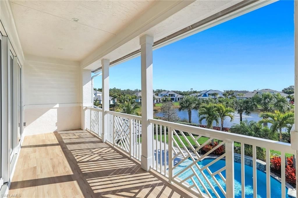 16716 Enclave Cir, Naples, FL 34110 Photo