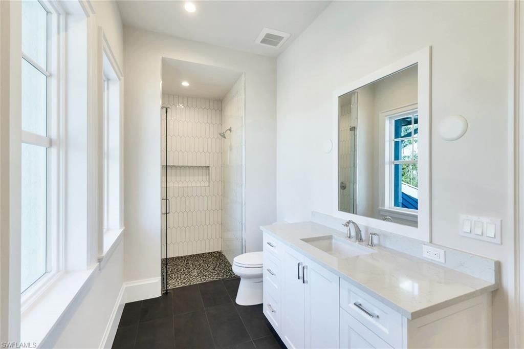 16716 Enclave Cir, Naples, FL 34110 Photo