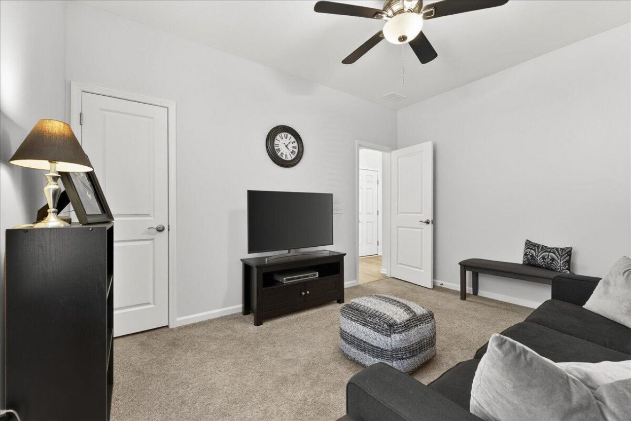 2210 Cooper Farm Road Photo 11