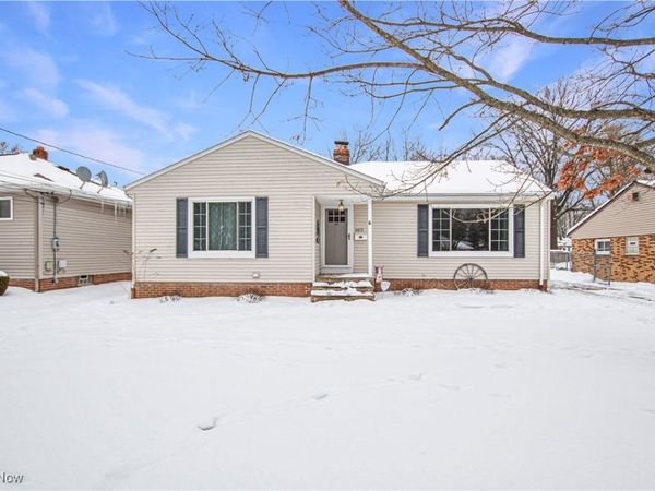 6815 Middlebrook Boulevard, Middleburg Heights, OH 44130