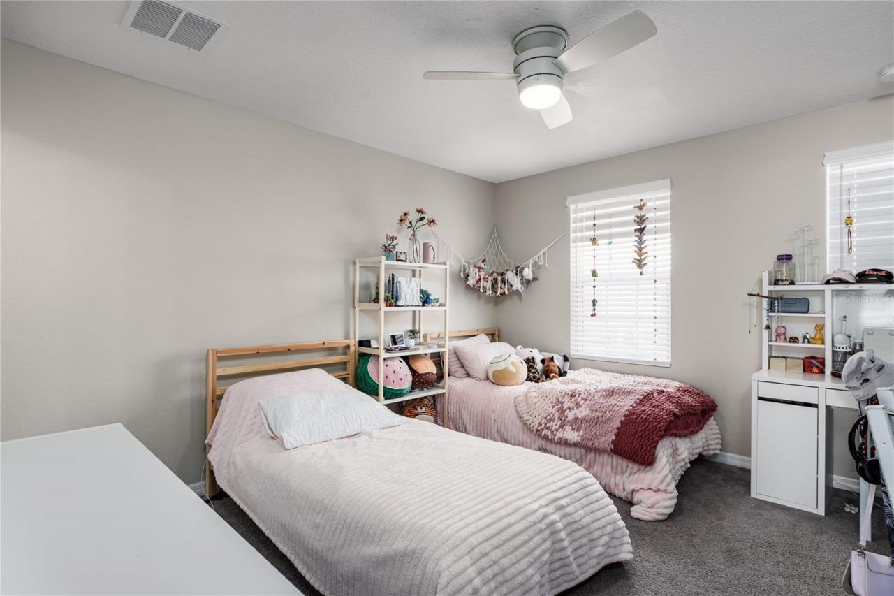 6217 Fairmont Lane, Palmetto, FL 34221 Photo