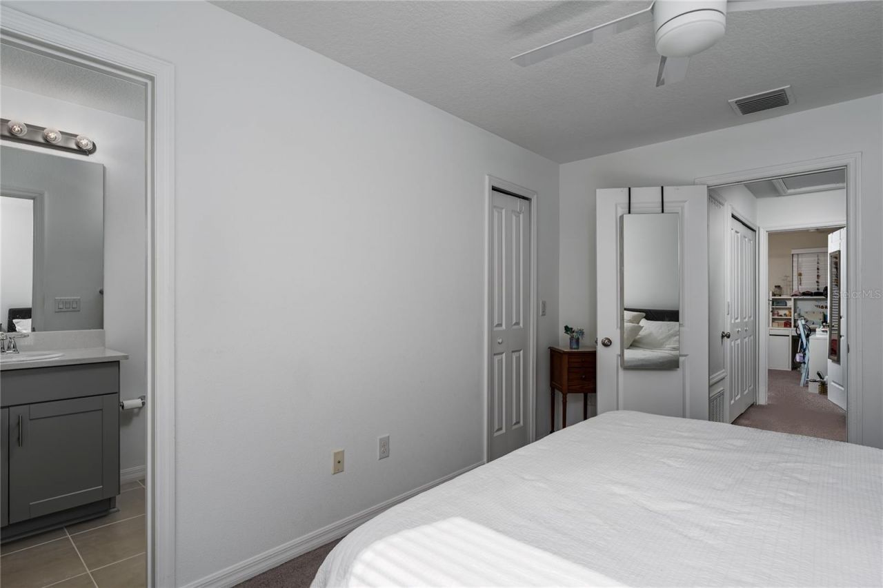 6217 Fairmont Lane, Palmetto, FL 34221 Photo