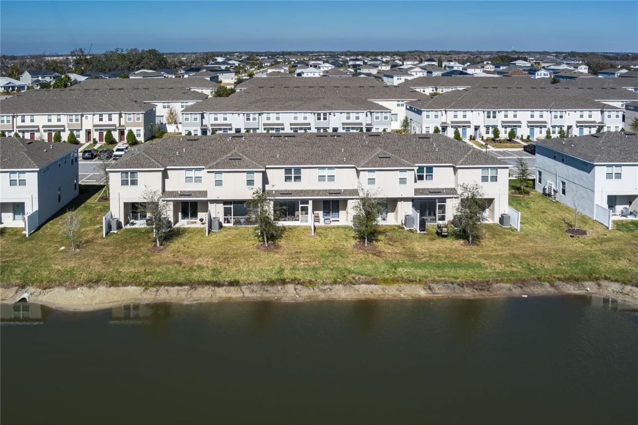 6217 Fairmont Lane, Palmetto, FL 34221 Photo