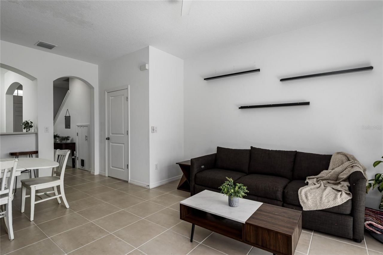 6217 Fairmont Lane, Palmetto, FL 34221 Photo