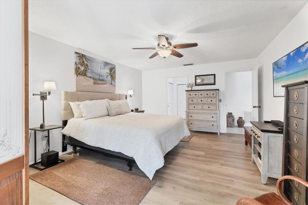 6304 Pelican Drive, Bradenton, FL 34210 Photo