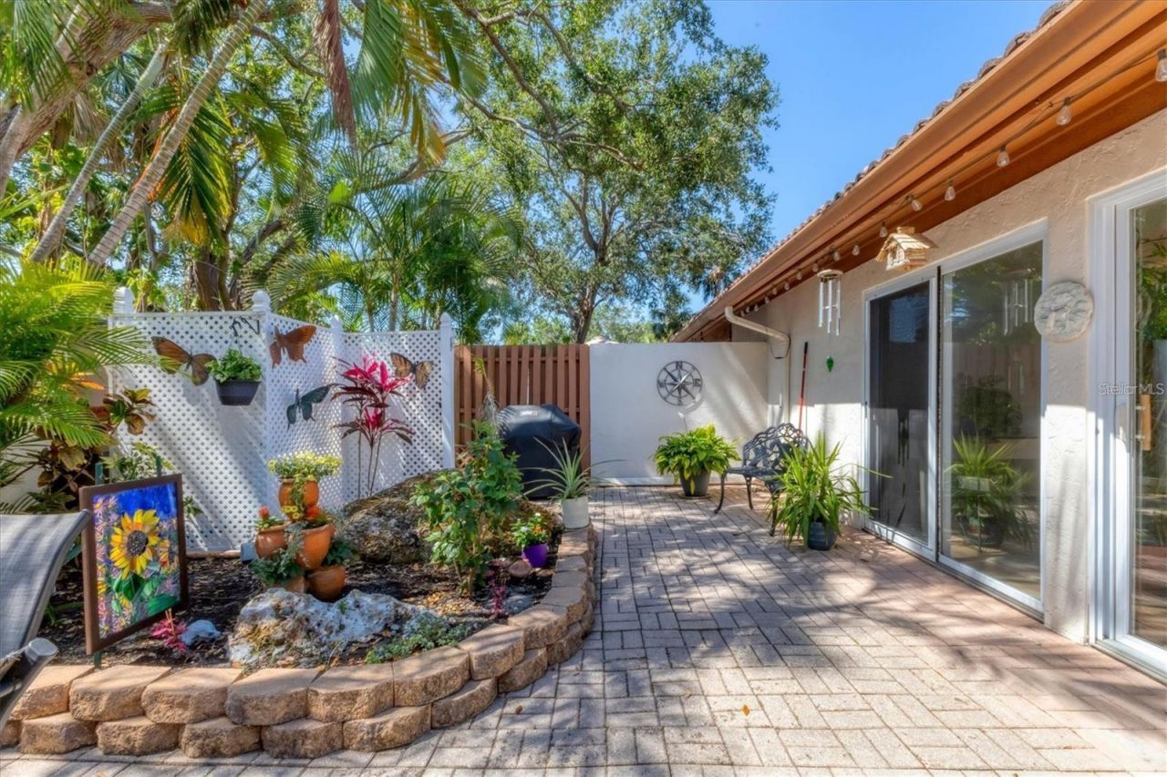 6304 Pelican Drive, Bradenton, FL 34210 Photo