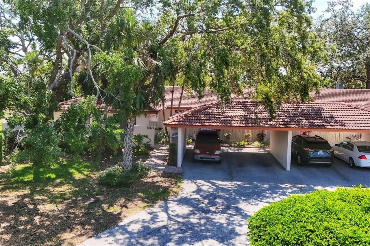 6304 Pelican Drive, Bradenton, FL 34210 Photo