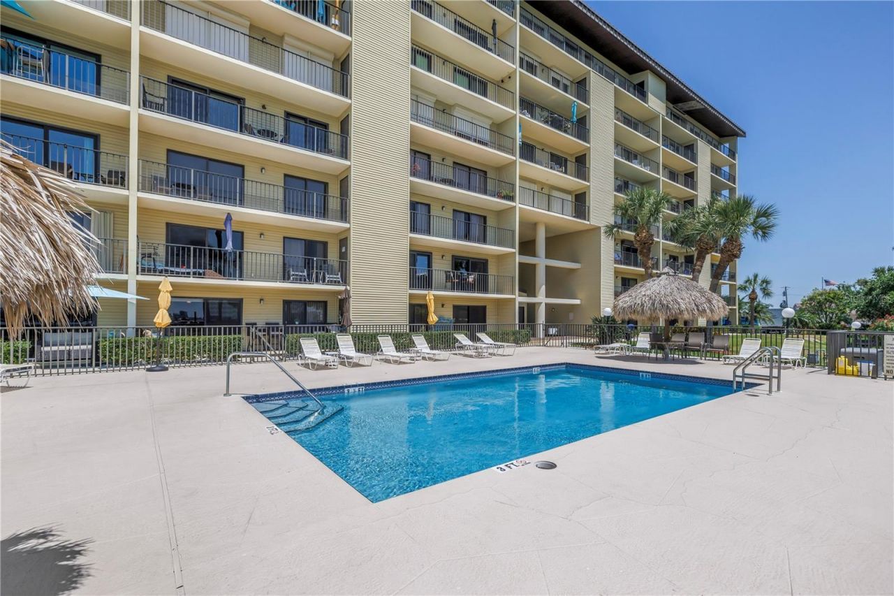 650 Island Way, Unit 204, Clearwater Beach, FL 33767 Photo